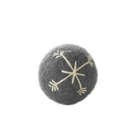 Toy Cat Barrow Christmas ball Wool felt white/grey